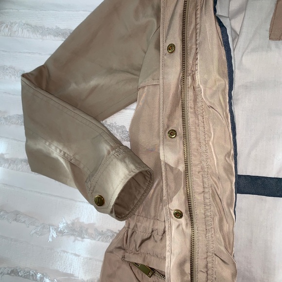 Zara Jacket - Picture 4 of 4